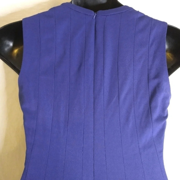 💙 Blue Shape FX Dress - EUC 𝅺 - Picture 6 of 10